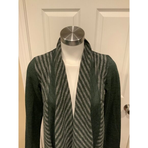 Saturday Sunday Gray Sweatshirt Material W/Striped Fleece Open Cardigan, Size XS - Picture 2 of 7